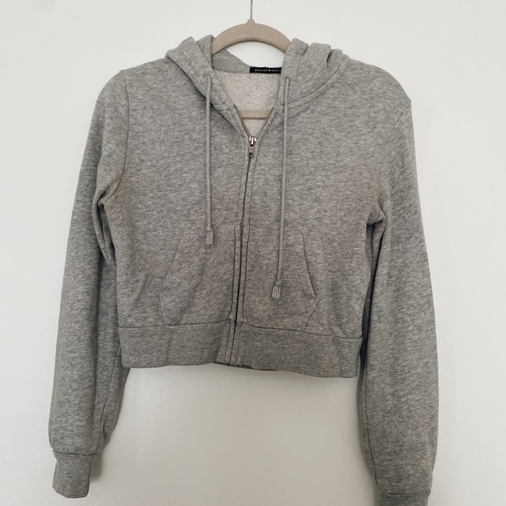 Cropped gray hoodie